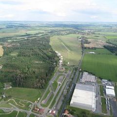 Flugwegposition um 15:58:44: Aufgenommen in der Nähe von Okres Ústí nad Orlicí, Tschechien in 768 Meter